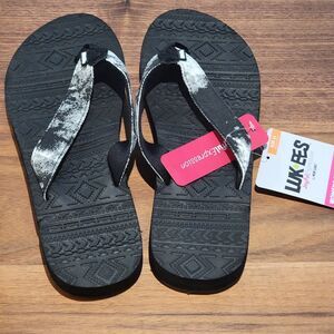 LUK-EES Muk Luks Joyful Expressions Black Tie Dye Flip Flops Size 11  16484-015